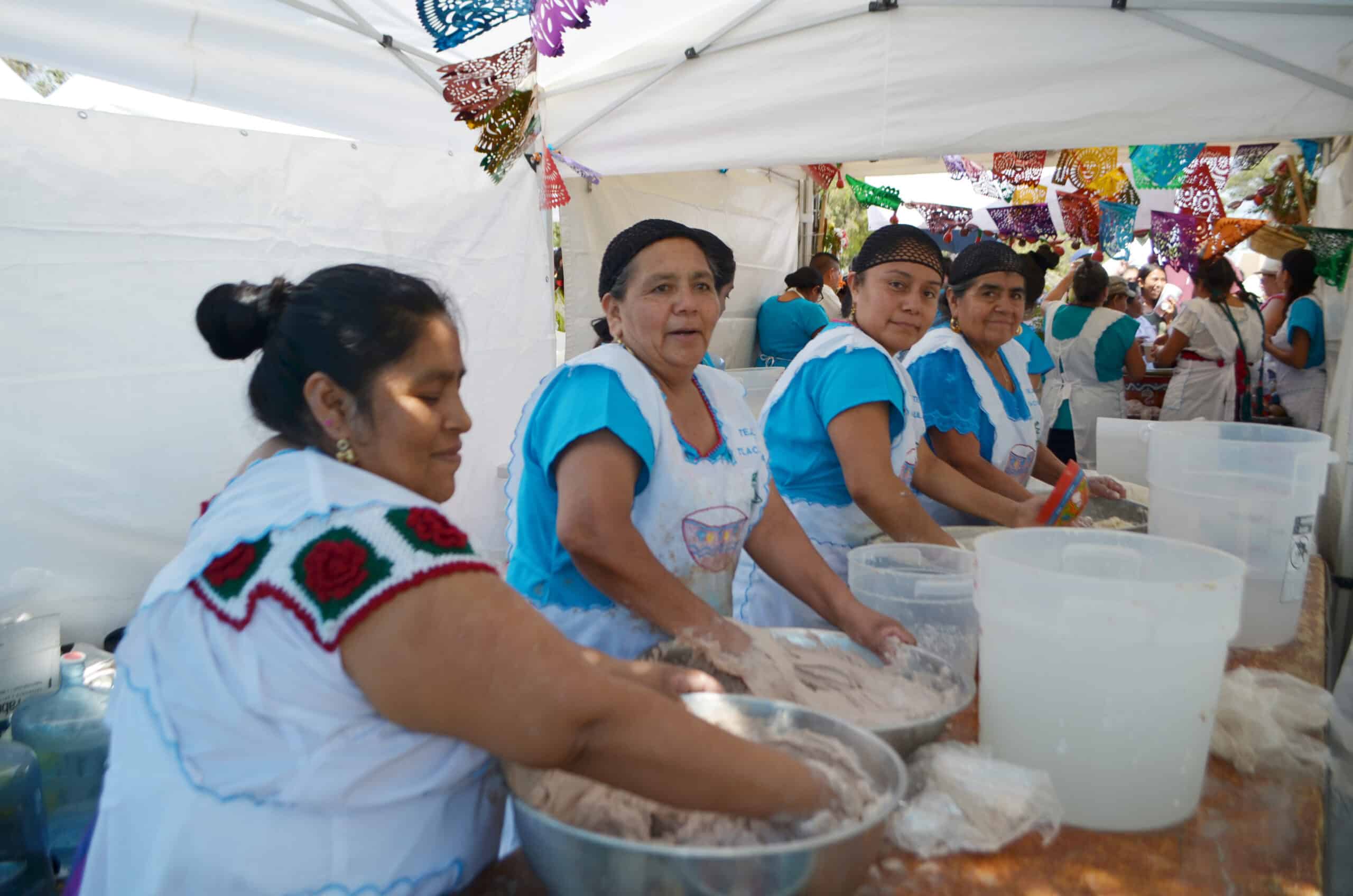 Celebran 10 Años de la Feria del Tejate Impulso News